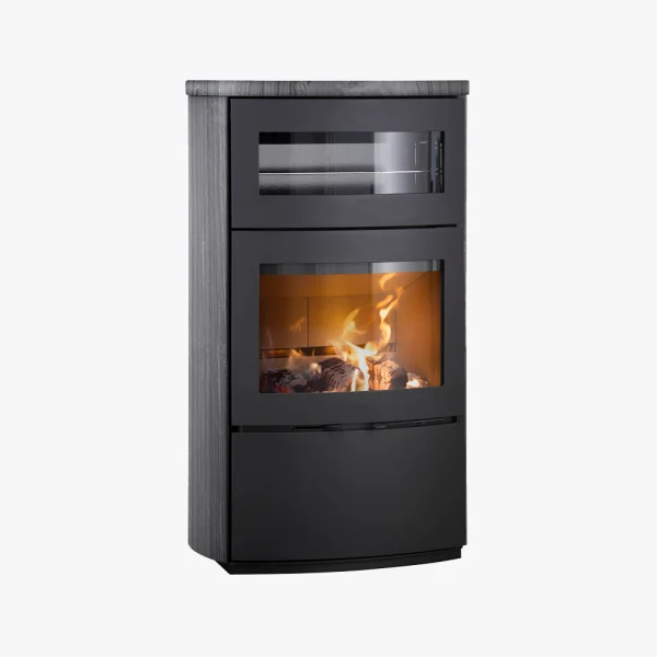 Heta Scan-Line 1000B Bakugn Blackwood är en modern svart braskamin med en glasfront som visar lågorna och ett separat övre fack, mot en vit bakgrund.