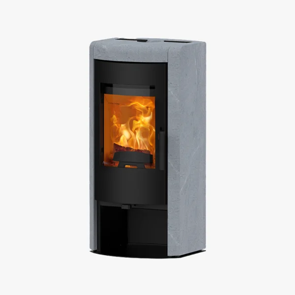 Rika Alumo är en modern, rektangulär braskamin med en grå stenyttersida och en glasfront som visar upp en ljus eld inuti.