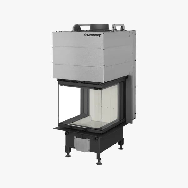 Romotop Heat 3-glas Insats 50.52.50 är en modern, fristående spisinsats med två stora glasväggar, svart ram, metallisk överdel, fyra ben för upphöjning och Romotop-logotypen på ovansidan.